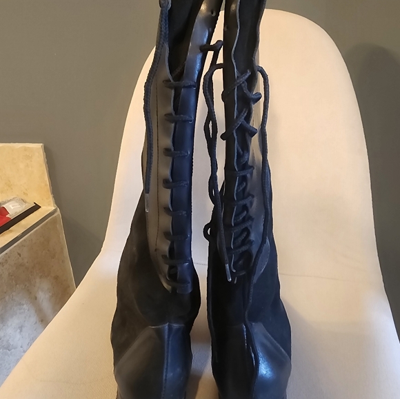 Italian leather boots size 7.5 US /38 EUR - Picture 3 of 4